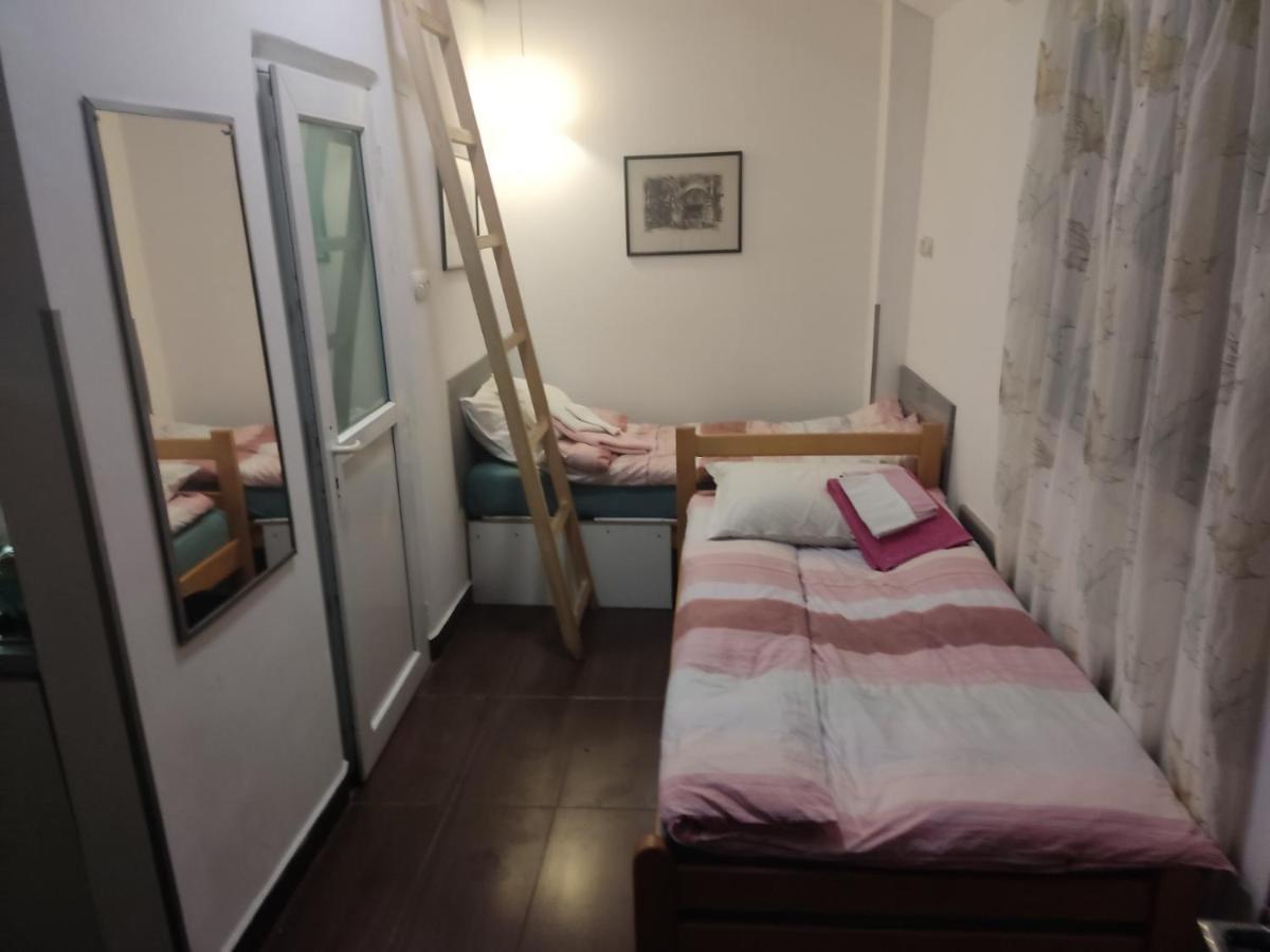 Green Point Apartments Dusanovac Chambre photo